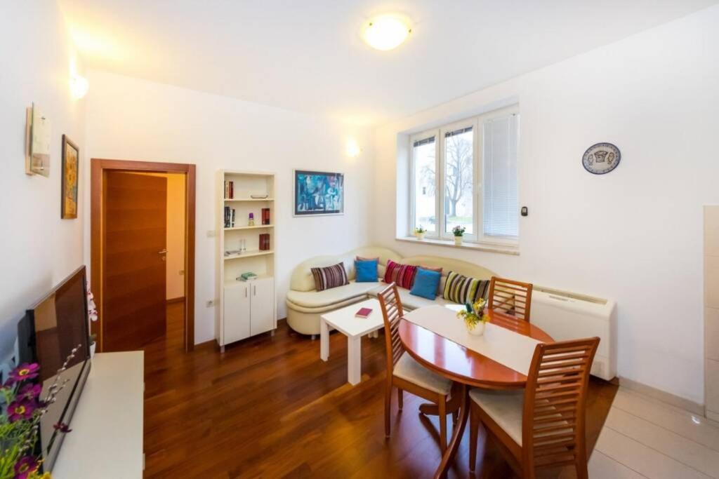 Sea Organ Apartment Zadar Exterior photo